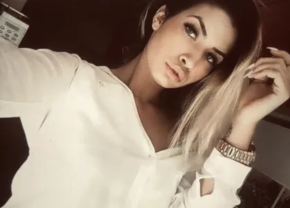 Bibiana escort profile in La Rochelle